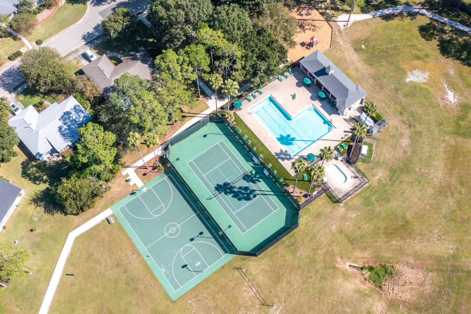 HOA amenities in Gainesville FL neighborhood
