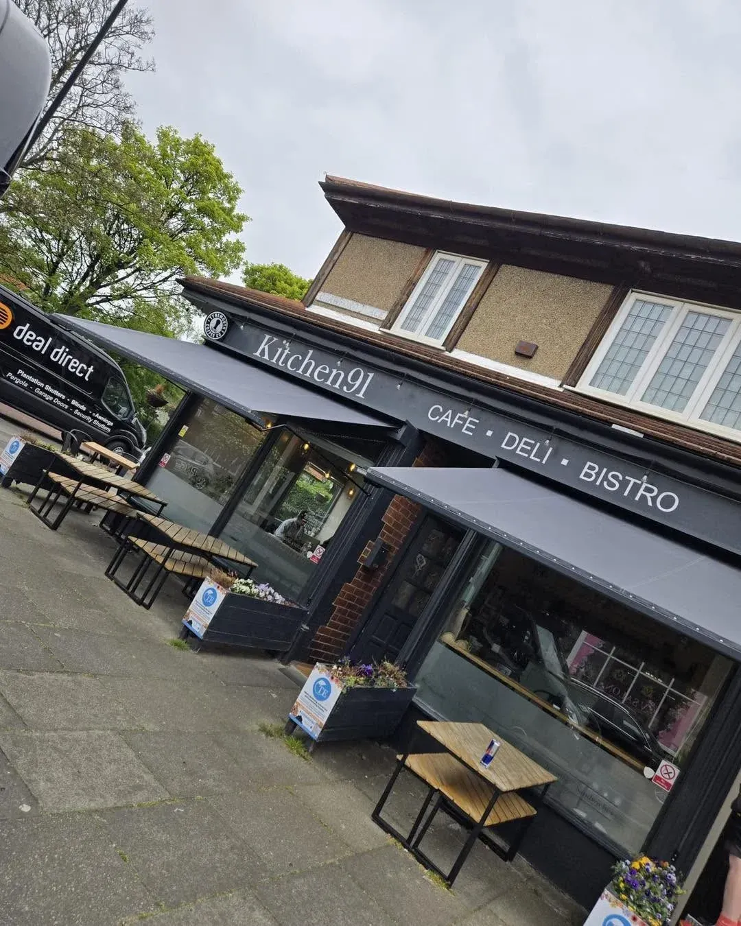 Coffee-shop-awning