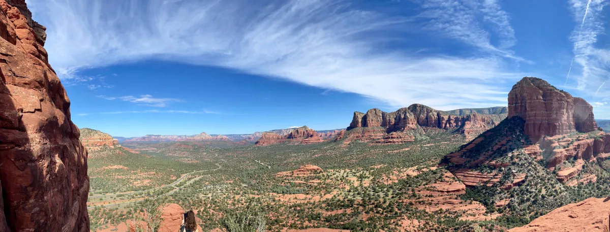 Scenic red rock view of Sedona, Arizona