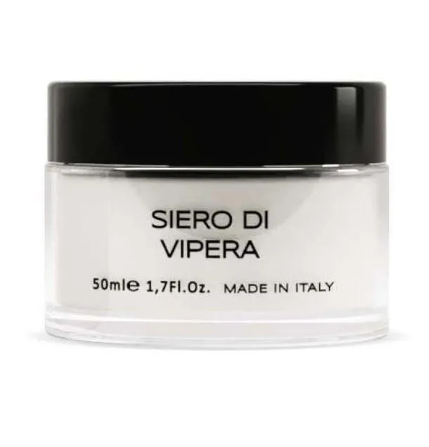 Crema viso al siero di vipera Dermasté, effetto lifting anti-age ispirato al Syn-Ake