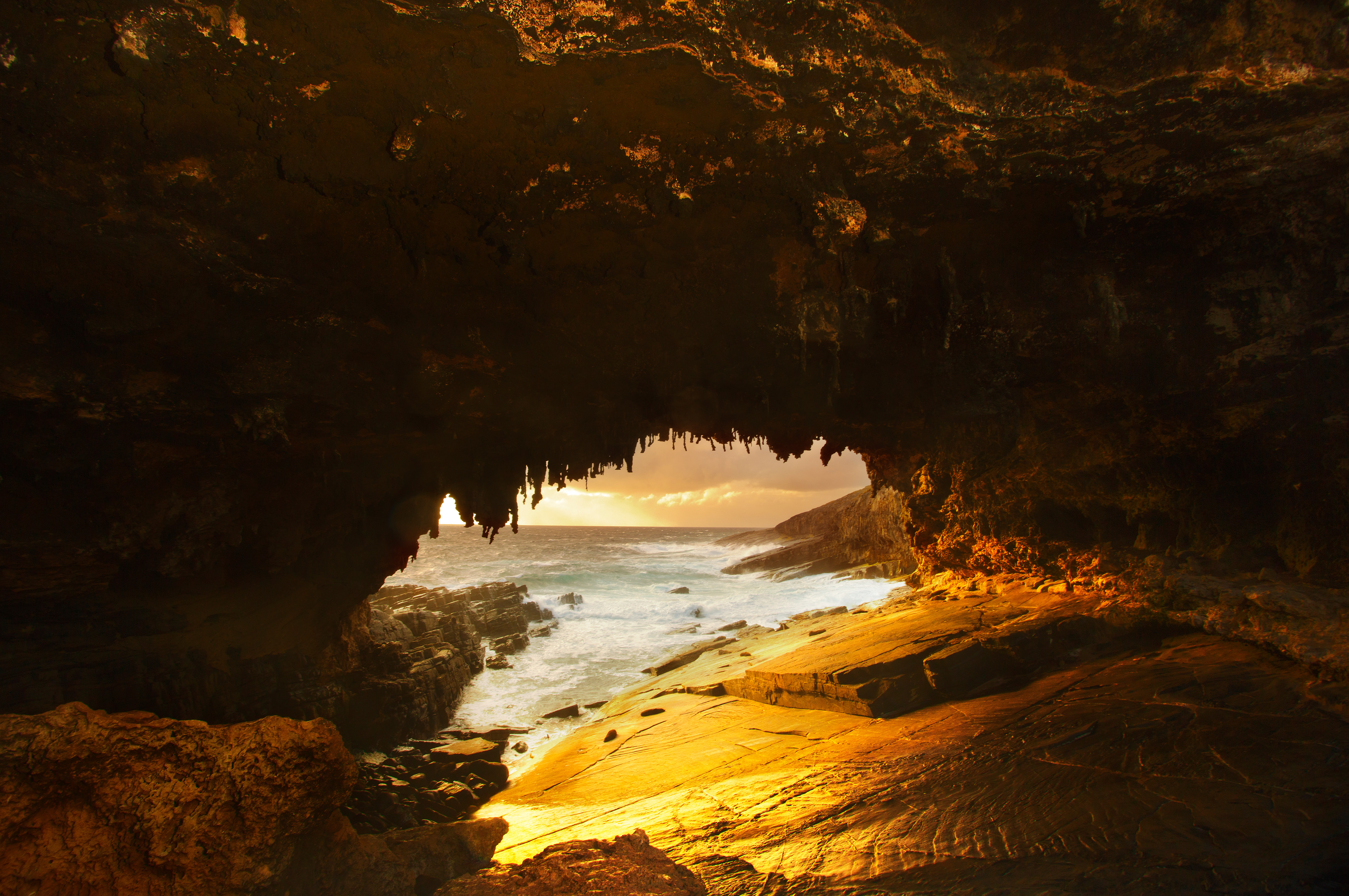 Remarkable Rocks and South Coast Tour highlights