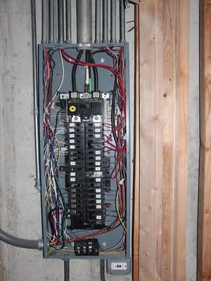 {{ custom_values.service_3 }} in {{custom_values.area_2})