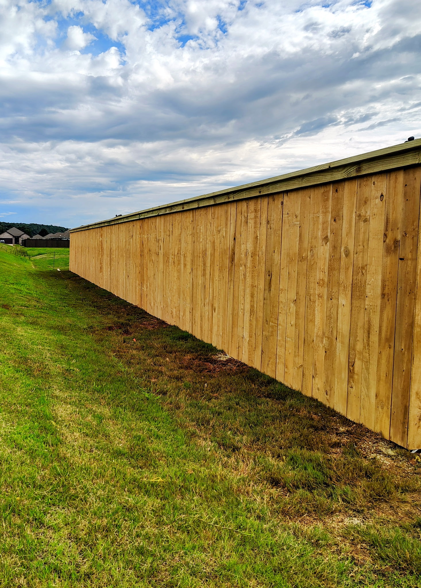 Premium Cap and Trim Fence Harvest Fence & Deck