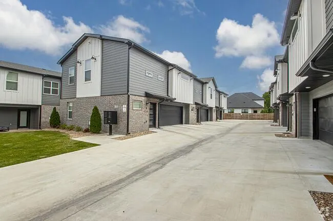 Little Rock Concrete builds and installs Driveway