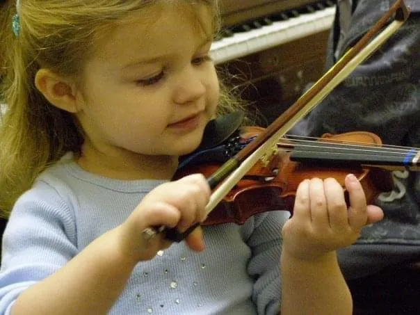 kids violin lessons, violin for kids, kids music lessons