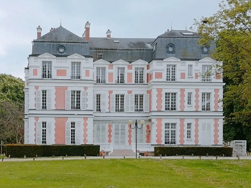 Institut d'Histoire Centrale - Psychothérapie - Buc