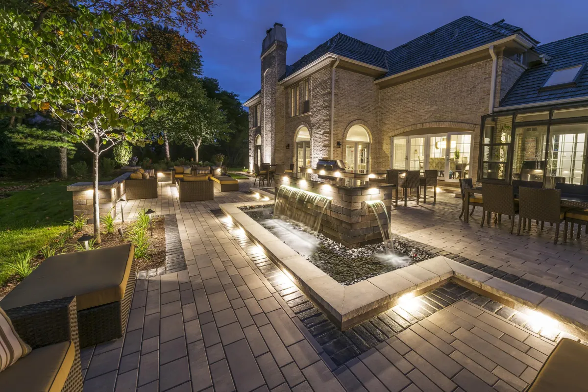 Harrisburg builds and installs Patio