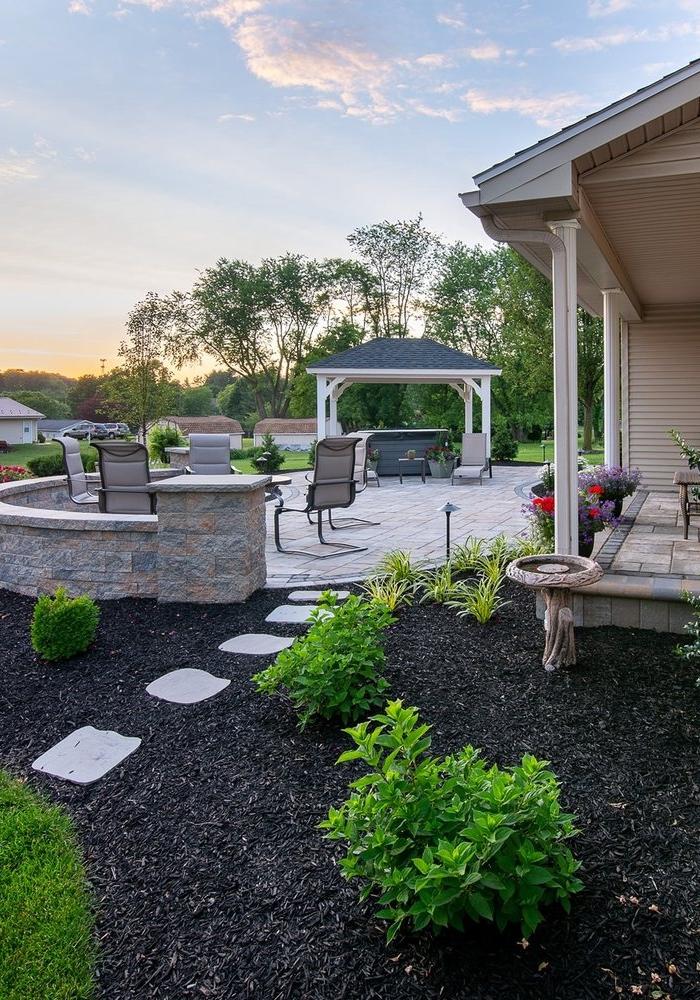 Harrisburg Concrete builds and installs patio