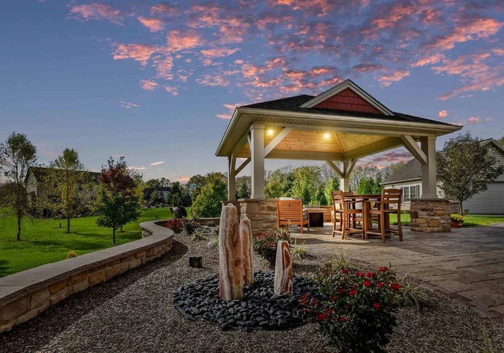 Harrisburg builds and installs patio