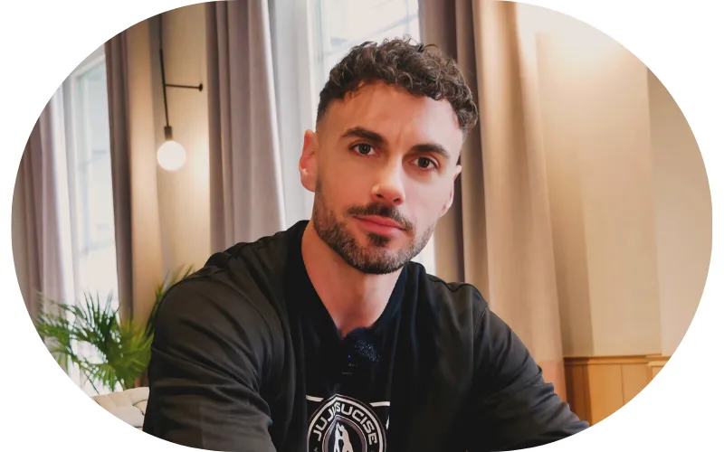 Mark Saunders facilitator