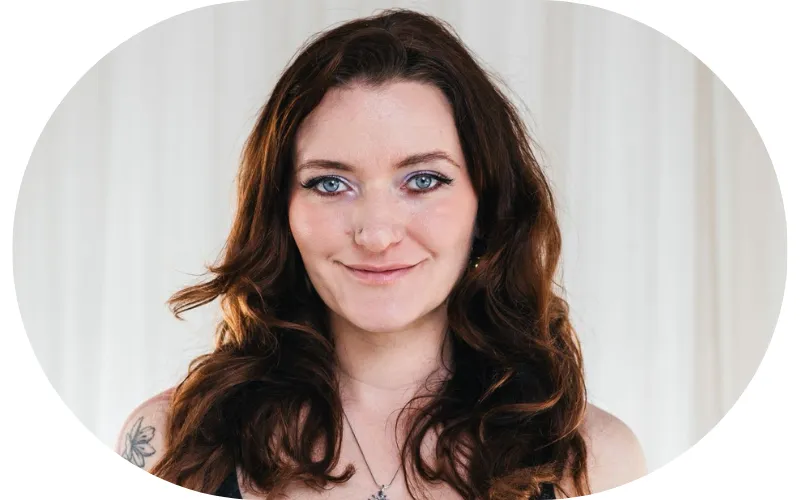 Abi Jones, abitheyogawitch