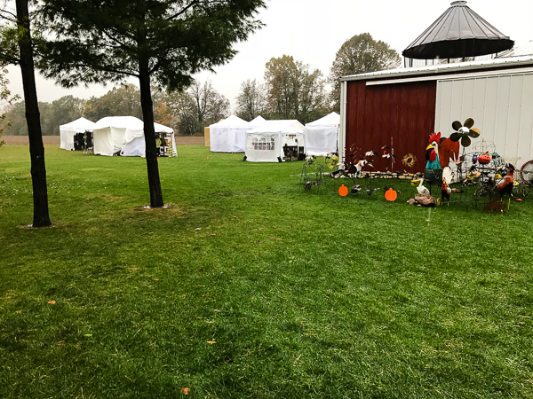 Art fair in the rain