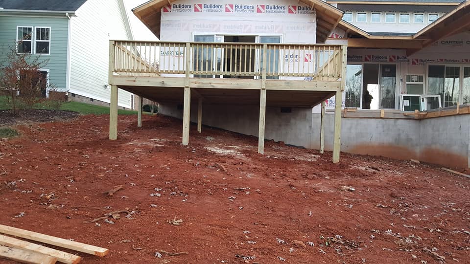 Best Deck Builders in Milwaukee, WI