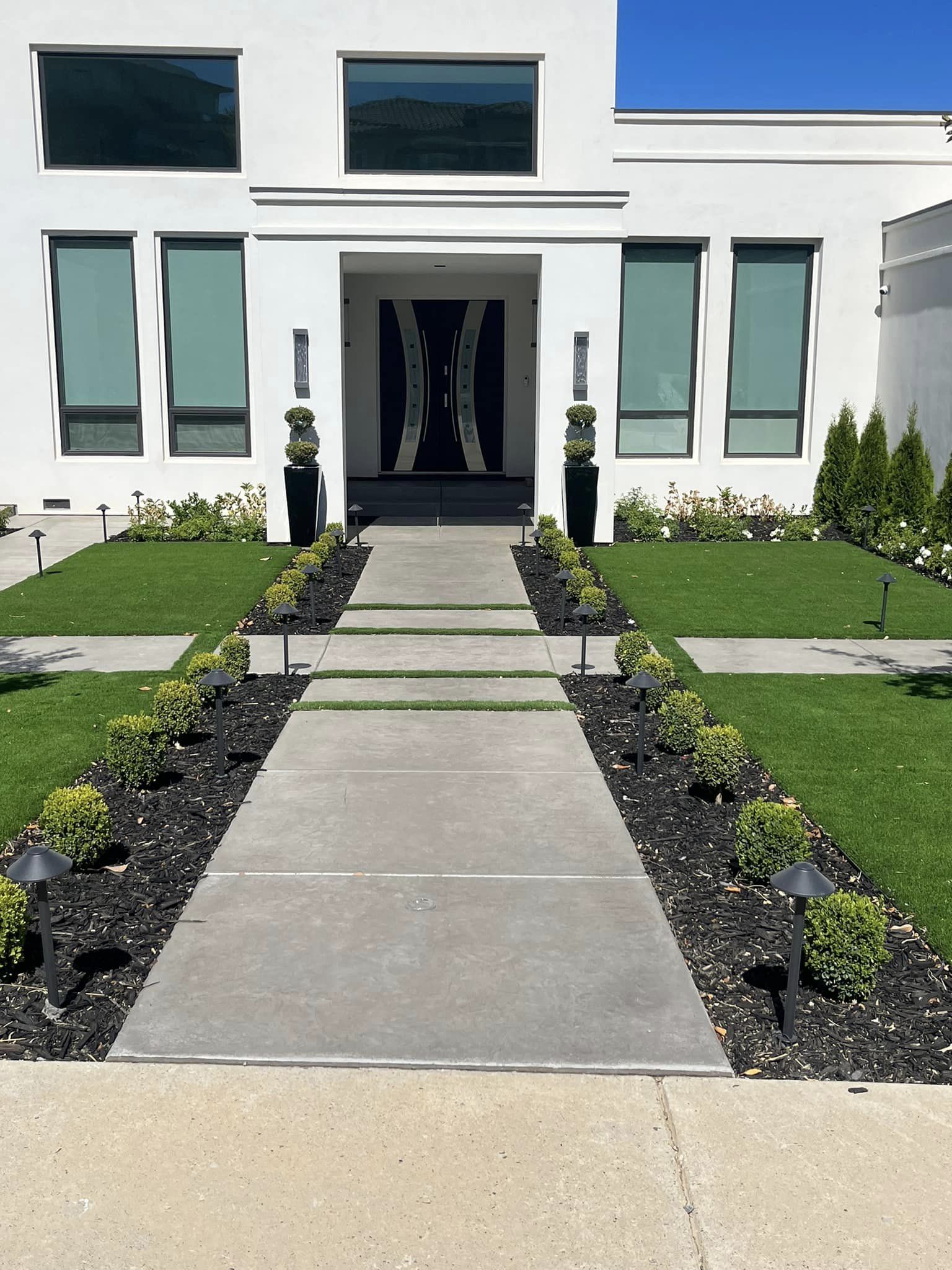 Best Concrete Contractors in Saginaw, TX