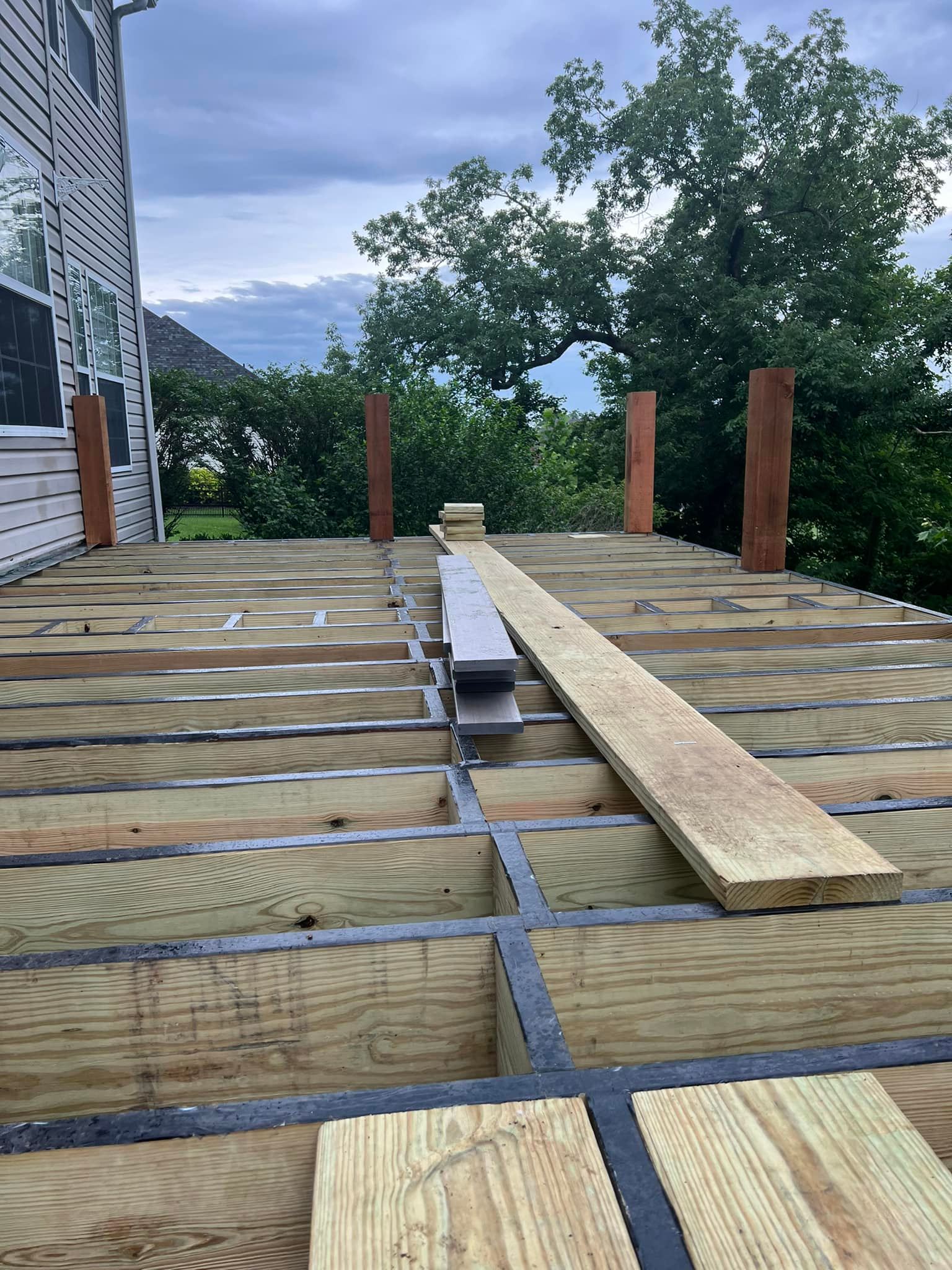 Best Deck Builders in Milwaukee WI