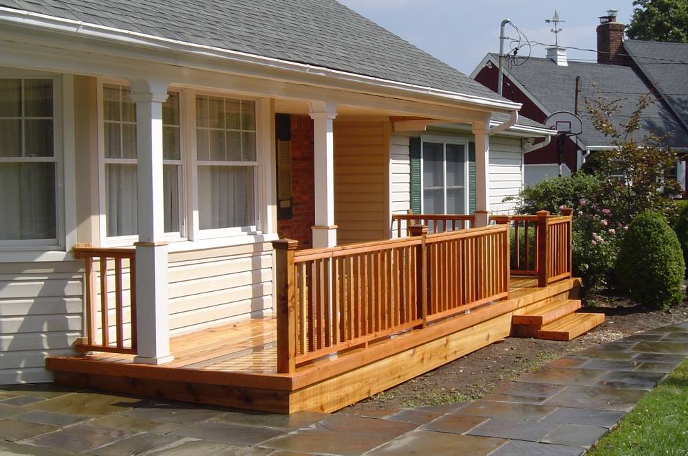 Best Deck Builder in Spring Hill, FL