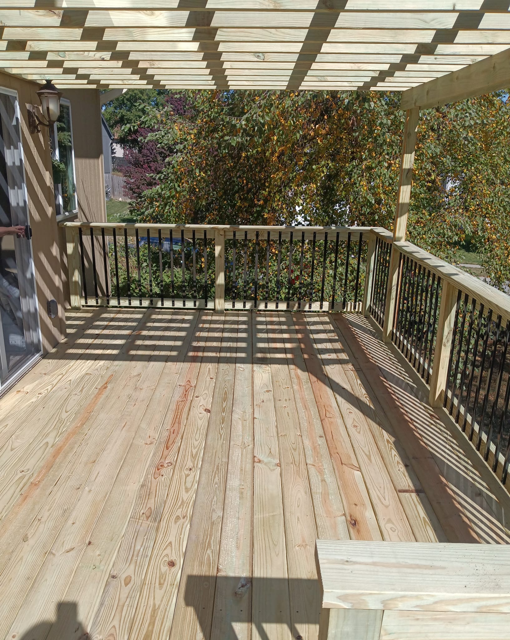 Best Deck Builders in Memphis, TN