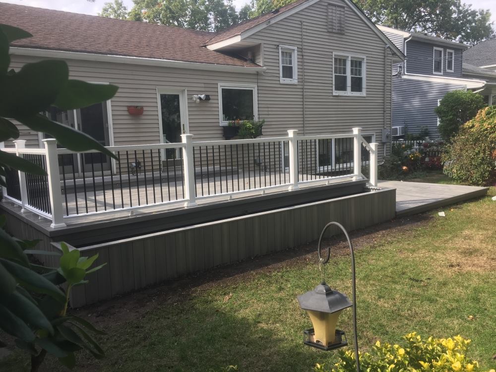 Best Deck Builders in Edinburg, TX 