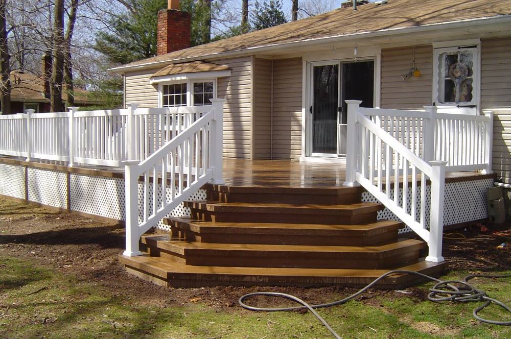 Best Deck Builder in Bartlett, TN