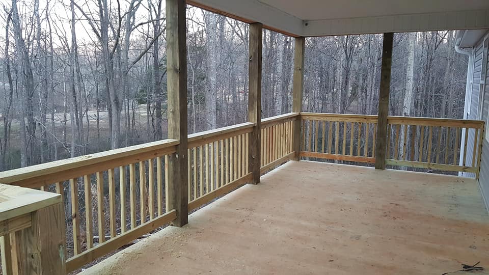 Best Deck Builder in Dallas, GA