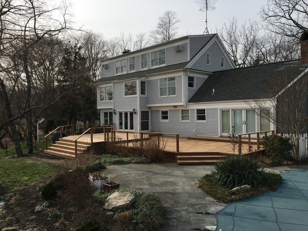 Best Deck Builder in Pekin, IL