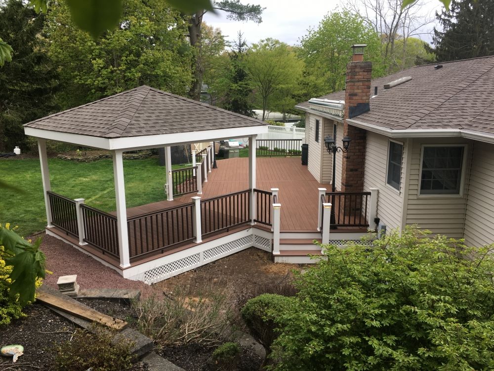 Best Deck Builder in Chicago, IL