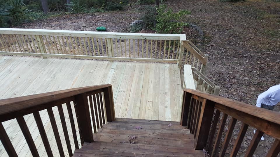 Best Deck Builders in Las Vegas, NV