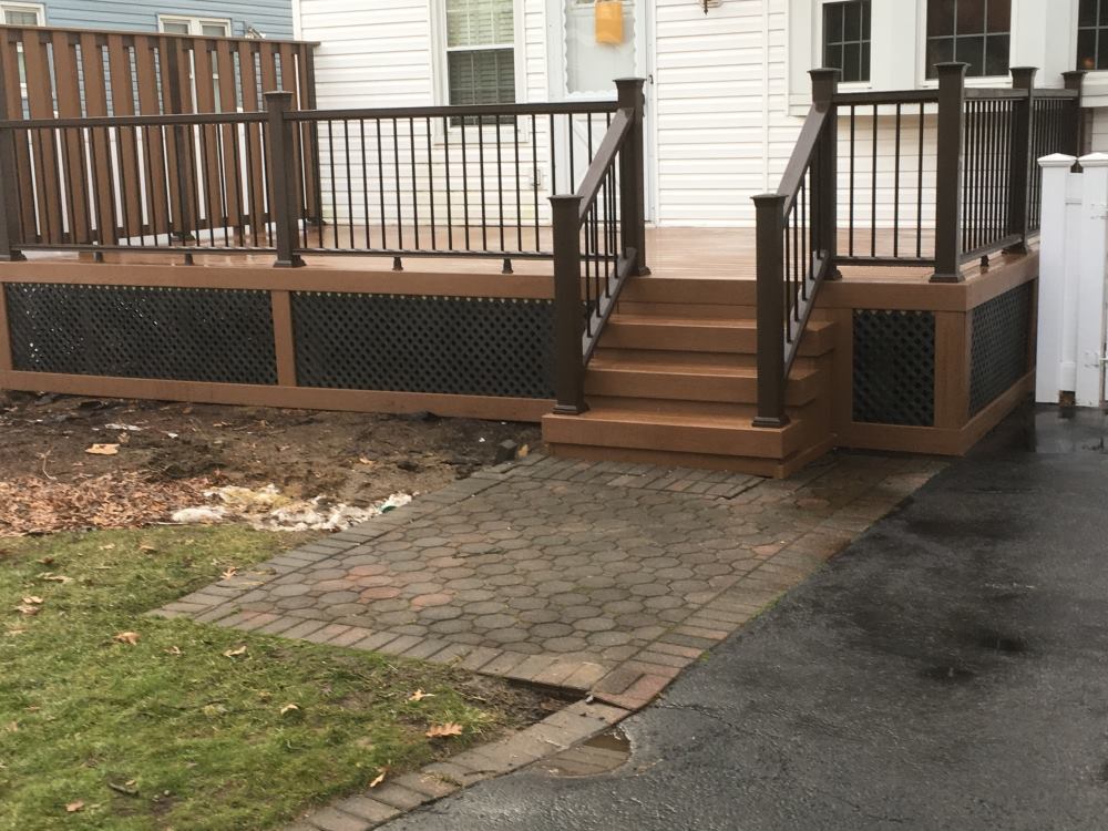 Best Deck Builder in Brandon, FL