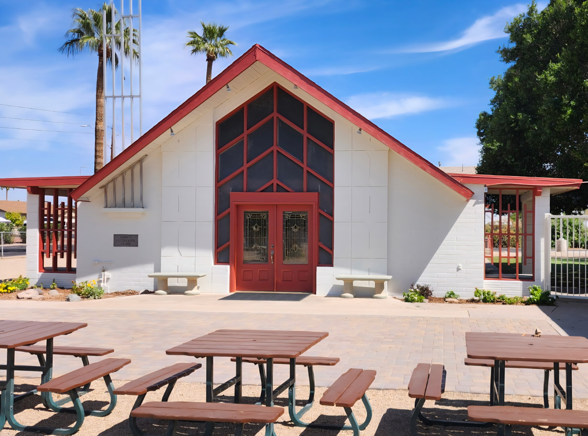 exterior house painters Phoenix, home exterior painting, Phoenix painting contractor, siding painting AZ, outdoor house painting, weatherproof house paint Phoenix, curb appeal painting contractor, residential exterior painters, long-lasting exterior paint Phoenix