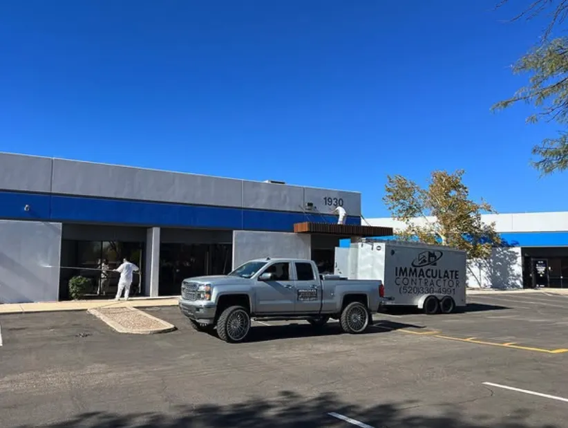 Commercial exterior painting, Phoenix painting contractor, siding painting AZ, outdoor house painting, weatherproof house paint Phoenix, curb appeal painting contractor, residential exterior painters, long-lasting exterior paint Tucson