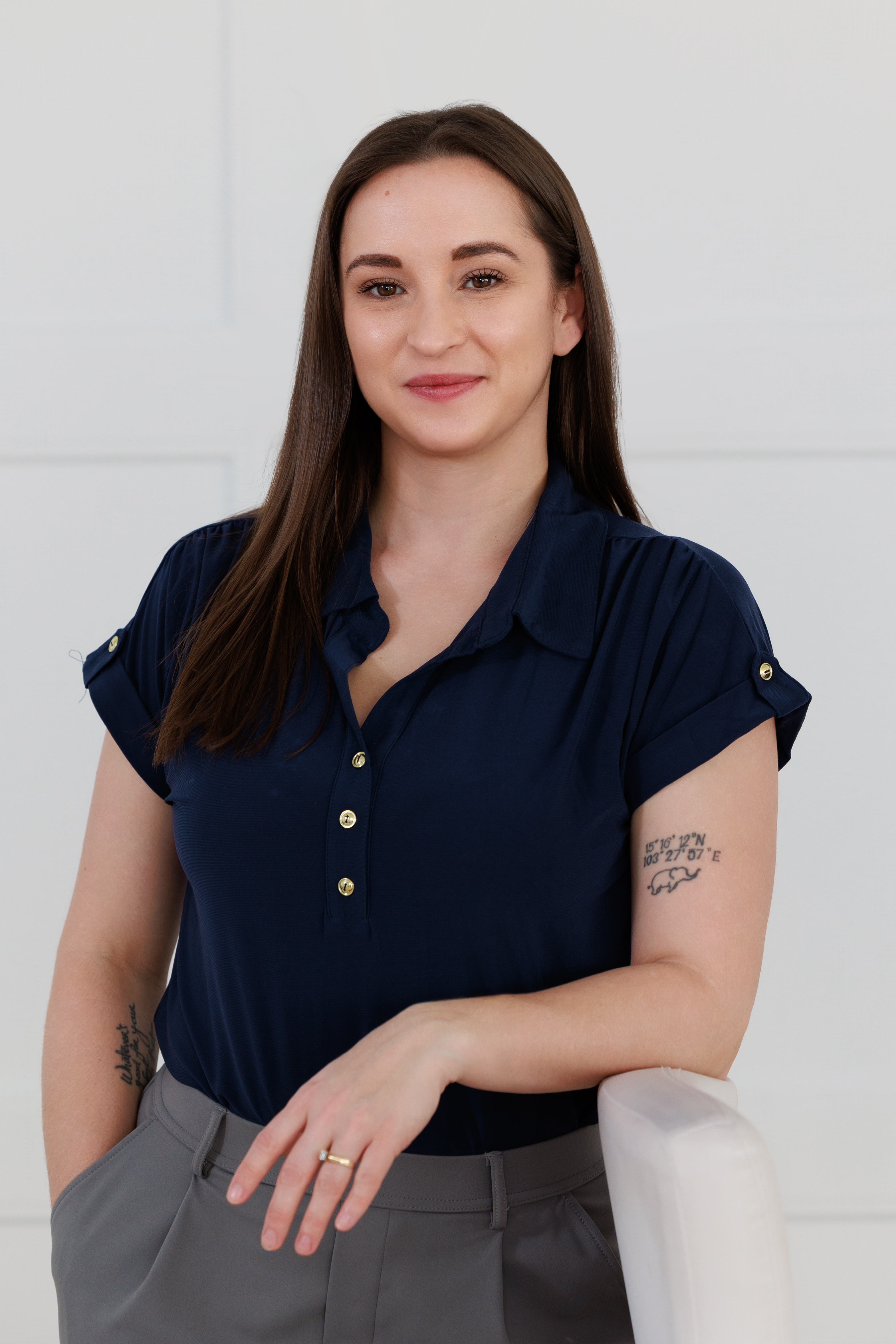 Alex Applegate in a consultation setting