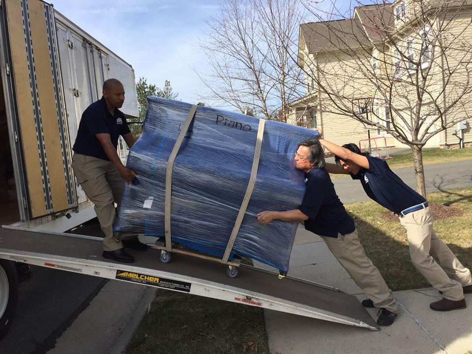 Moving a Piano: The Complete Guide 