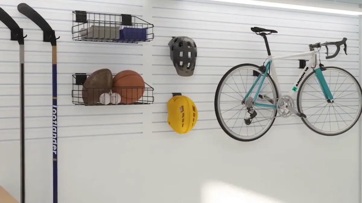 Garage specialty options Regina, Garage storage systems Trusscore SlatWall Regina 