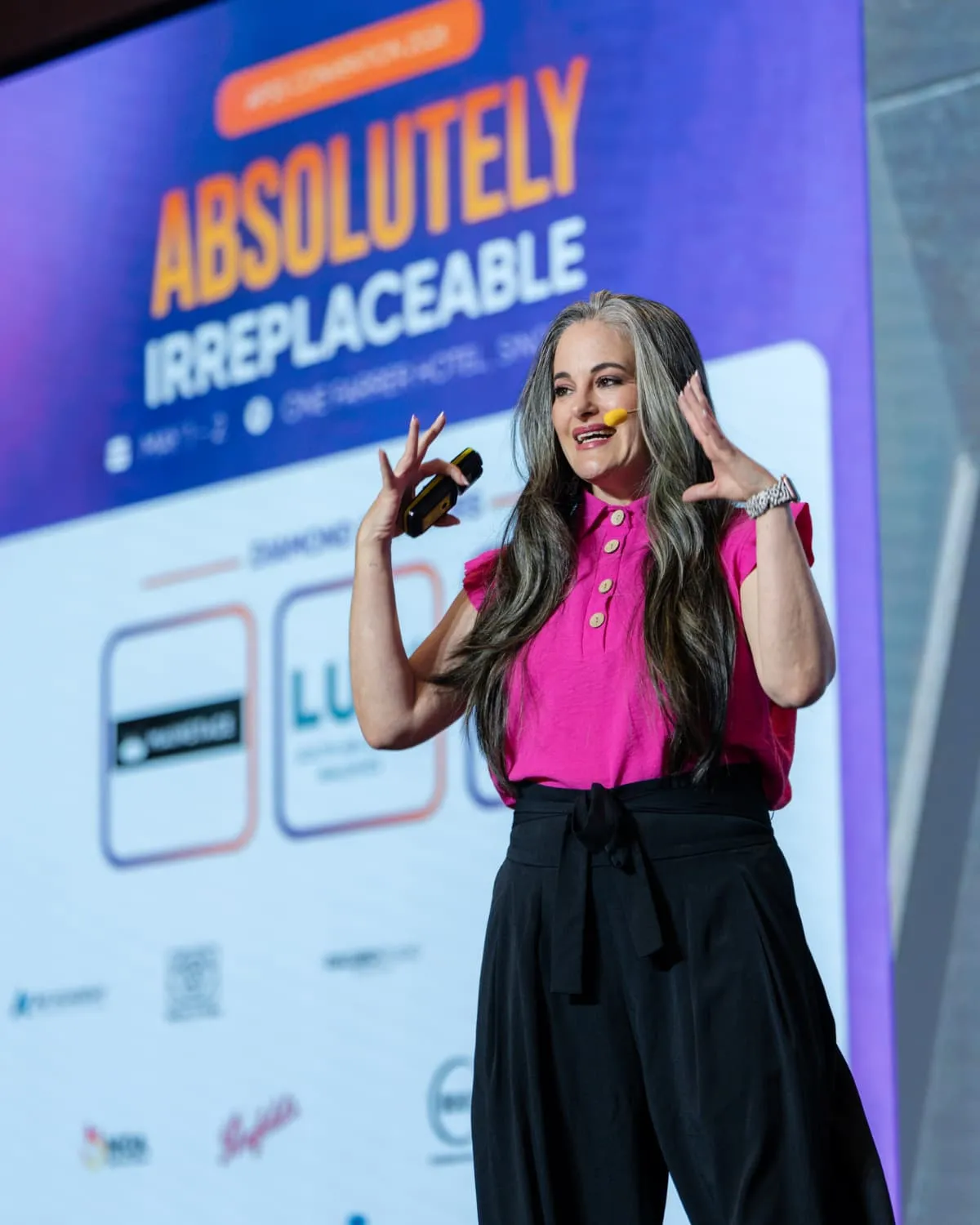 Tiffany Markman live on stage
