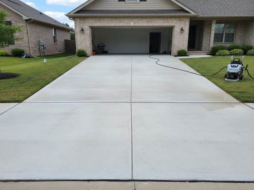 Dallas, TX Driveway Washing