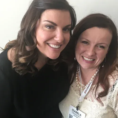 Amy-Porterfield-Izabela-Capable-Leadership