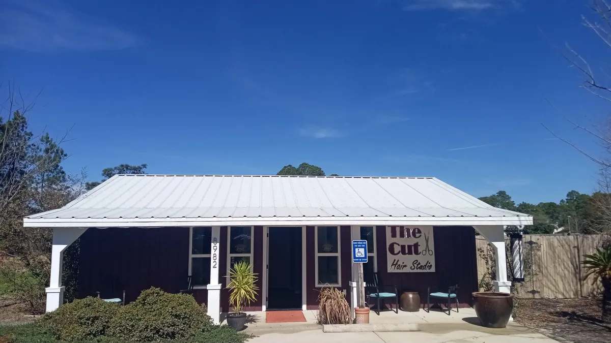 commercial pressure washing Navarre Florida