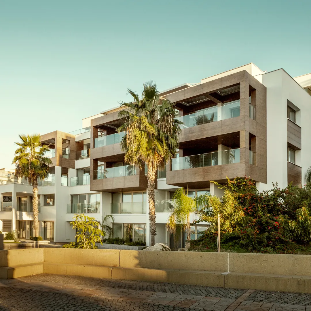 commercial pressure washing Navarre Florida