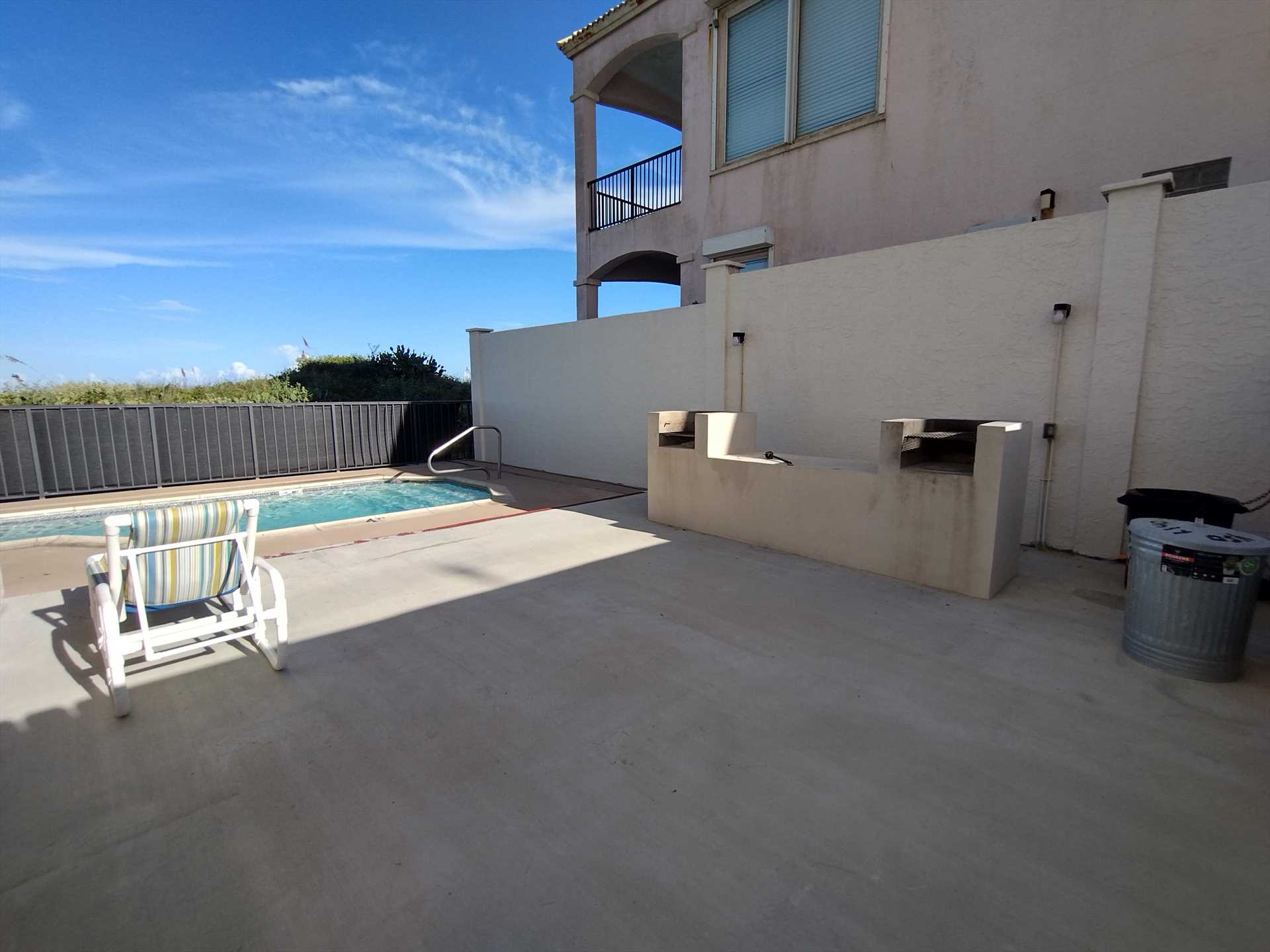Florence Concrete builds and installs Slab