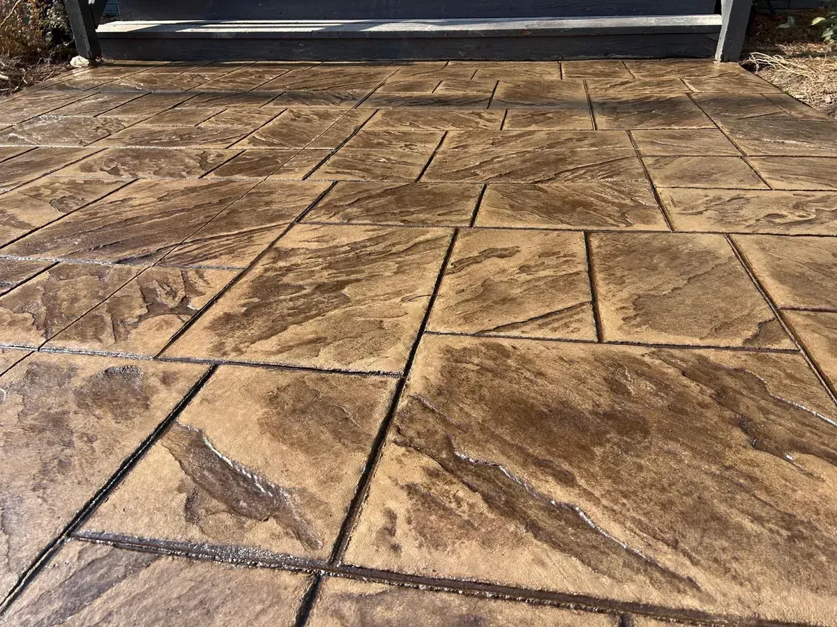 Florence Concrete builds and installs Patio