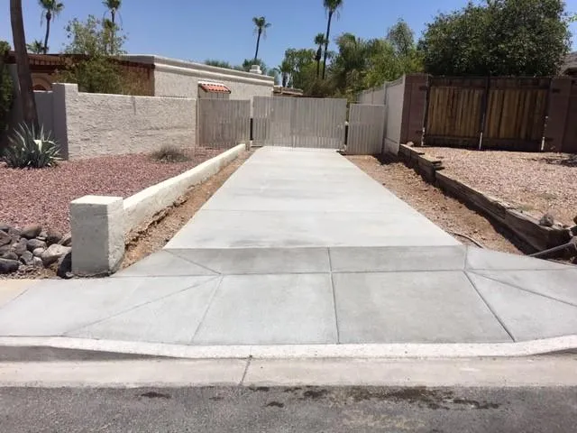 Lafayette Concrete builds and installs driveways.