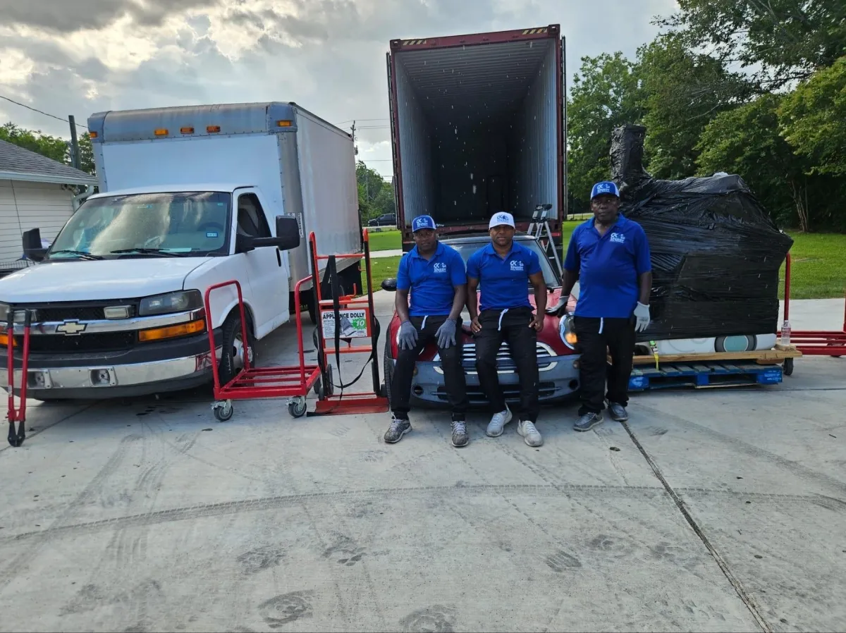 Furniture Removal in Dallas