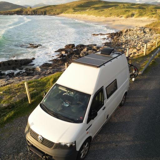 Supervolt Polar 150Ah LiFePO4 Batterie für Camper, Wohnmobil und Vanlife – beheizbare Lithium-Batterie für autarke Stromversorgung im VW T5.