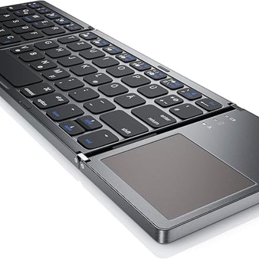 Bluetooth-Tastatur mit Touchpad für Camper, Vanlife und mobiles Arbeiten. Platzsparendes Zubehör für Laptop, Tablet und Homeoffice im Wohnmobil.