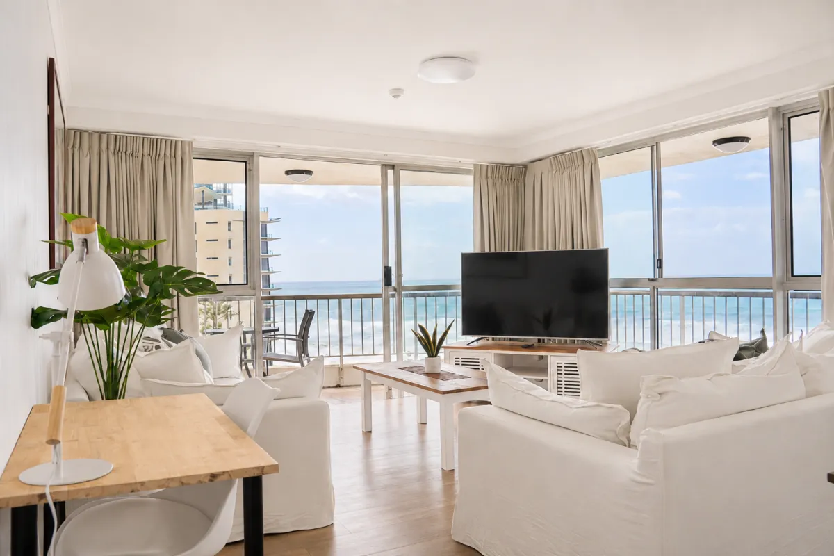 How Professional Photography Affects Your Airbnb Revenue on the Gold Coast | Gold Coast Short Stays