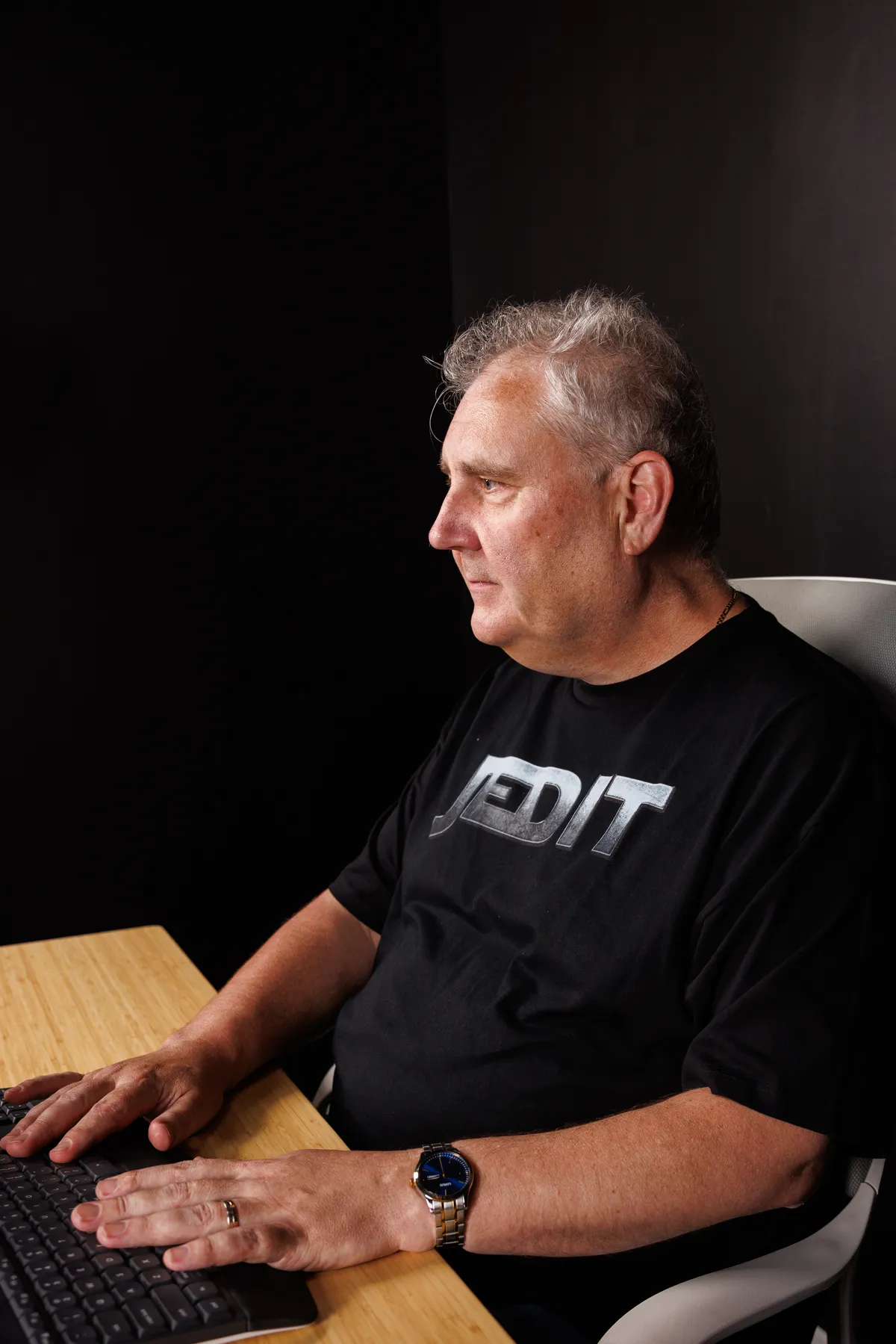 Brendan Richardson, 56, 30-year IT professional and founder of The AI Dinosaur