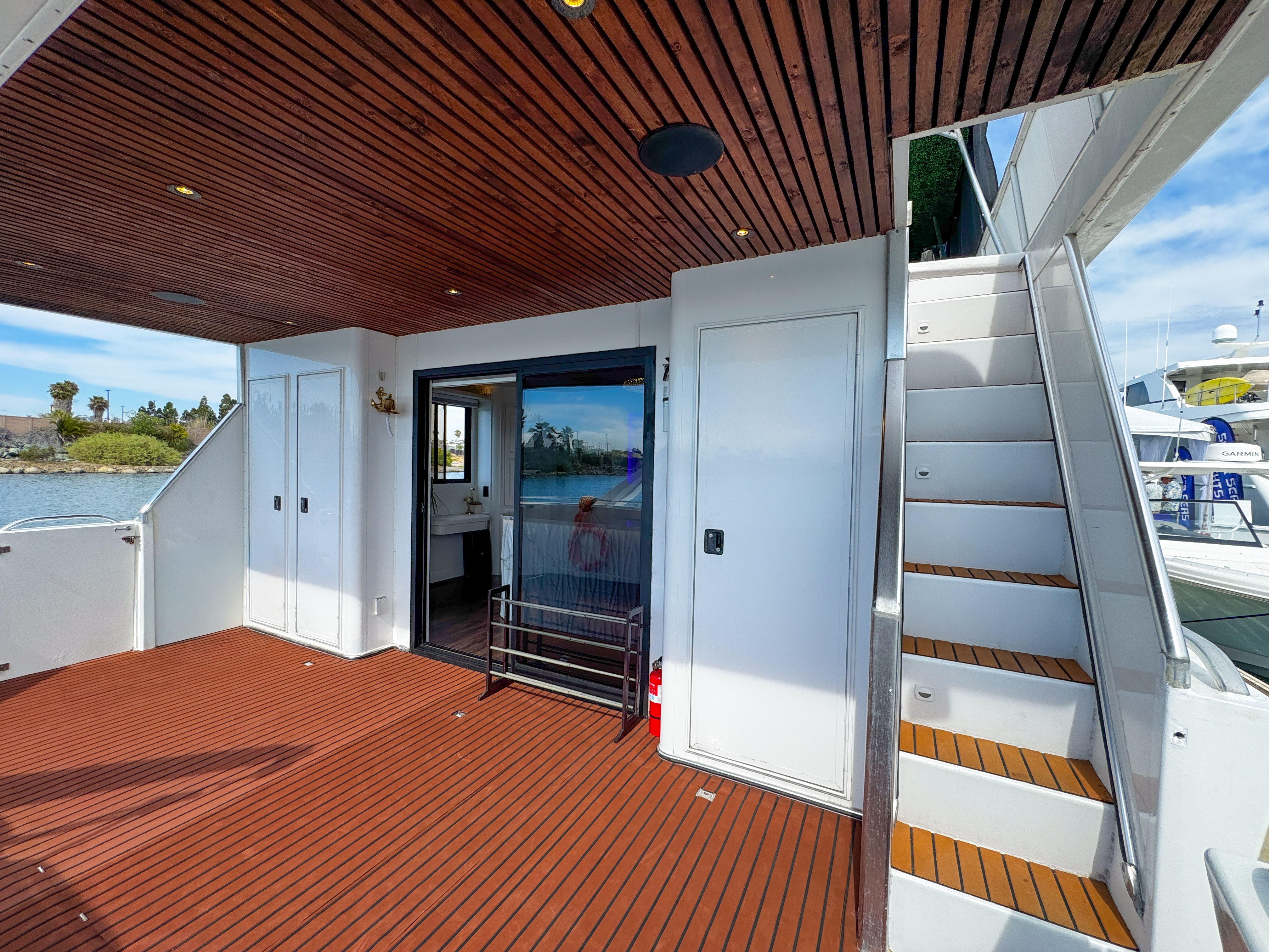Rear Deck