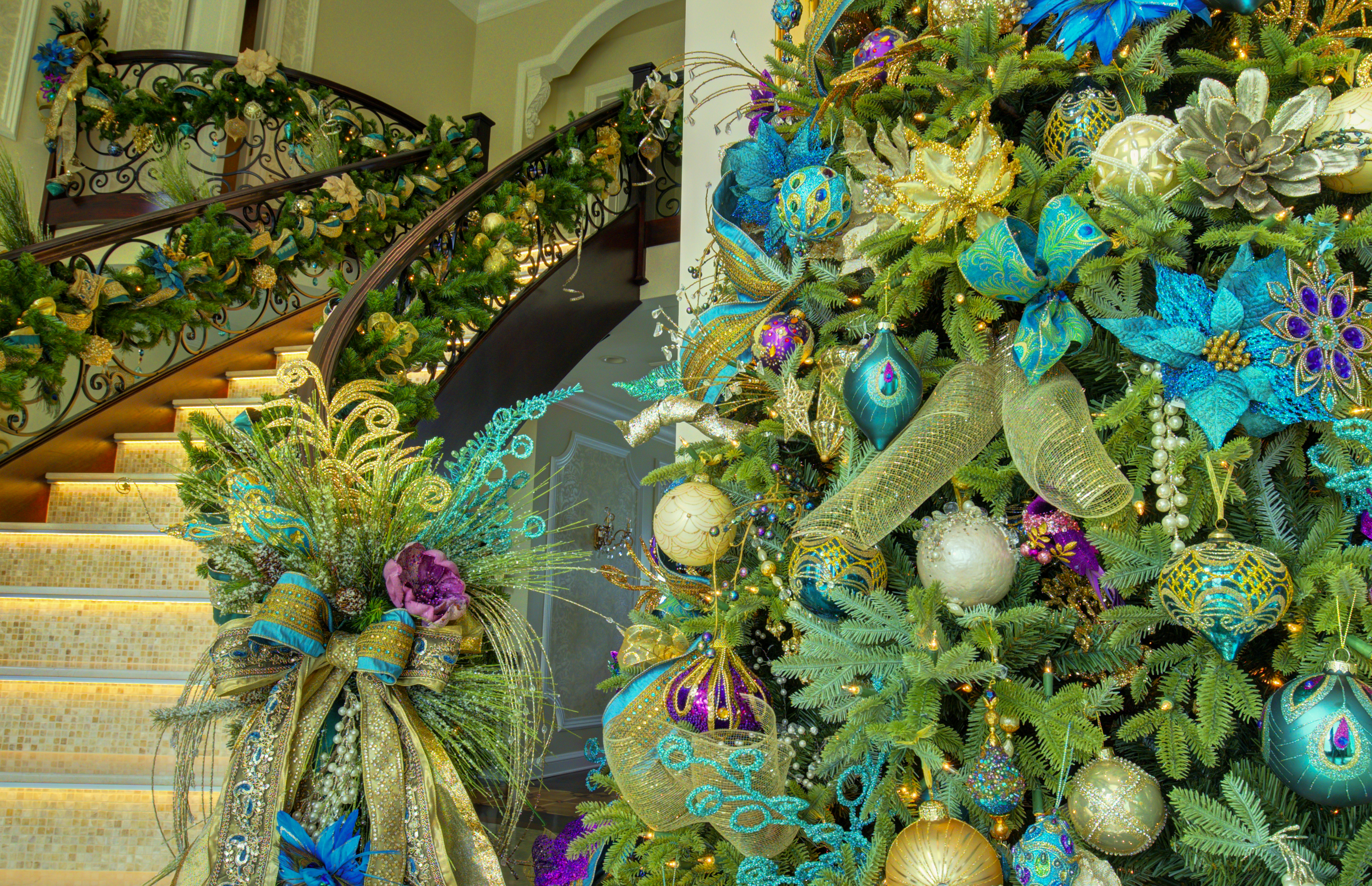 Gilded Holiday Glamour