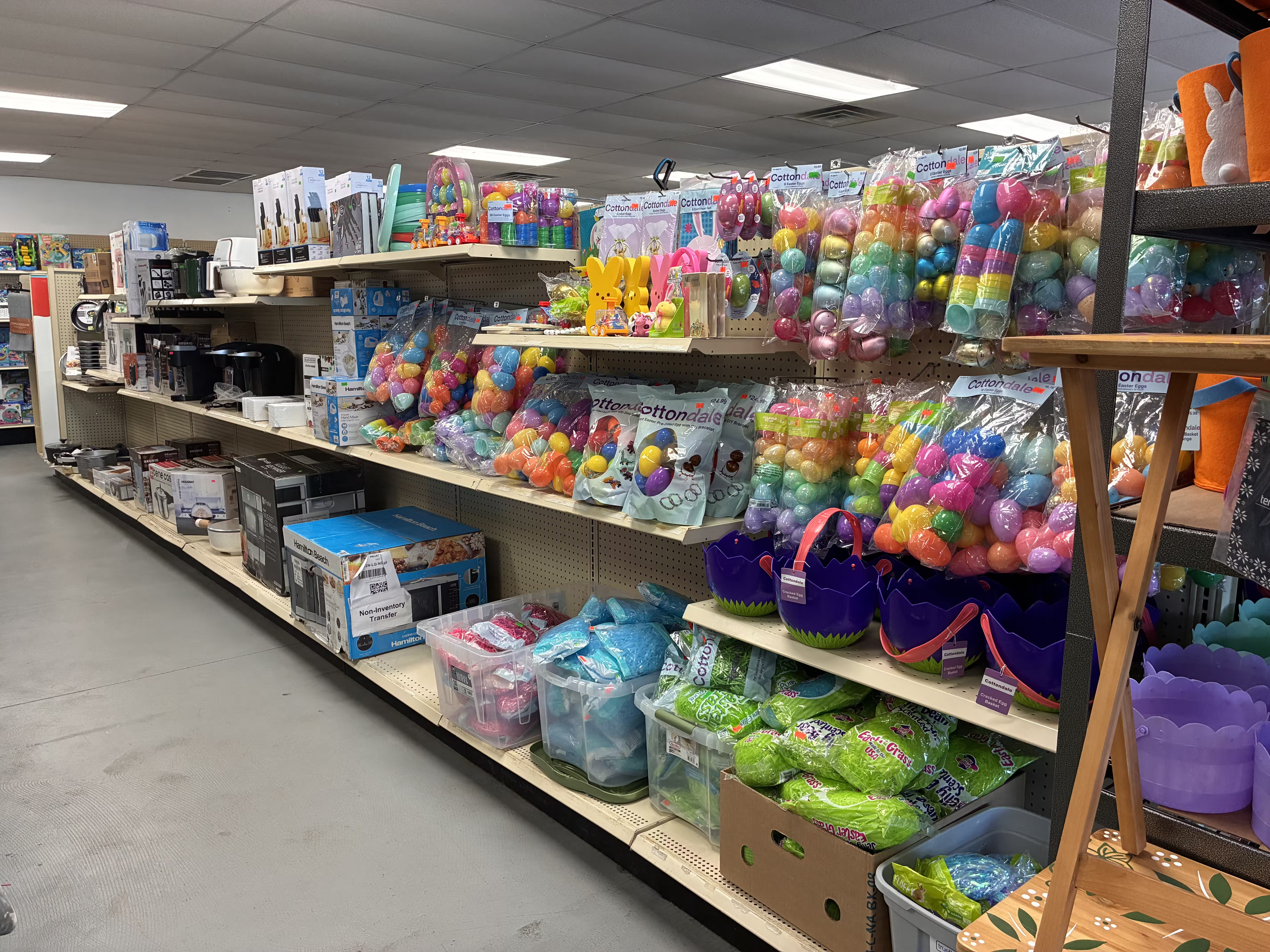 A picture of products that are at home cleaning supplies. Clorox wipes, Clorox Spray, Baby wipes, Pine sol, toilet paper, laundry detergent.