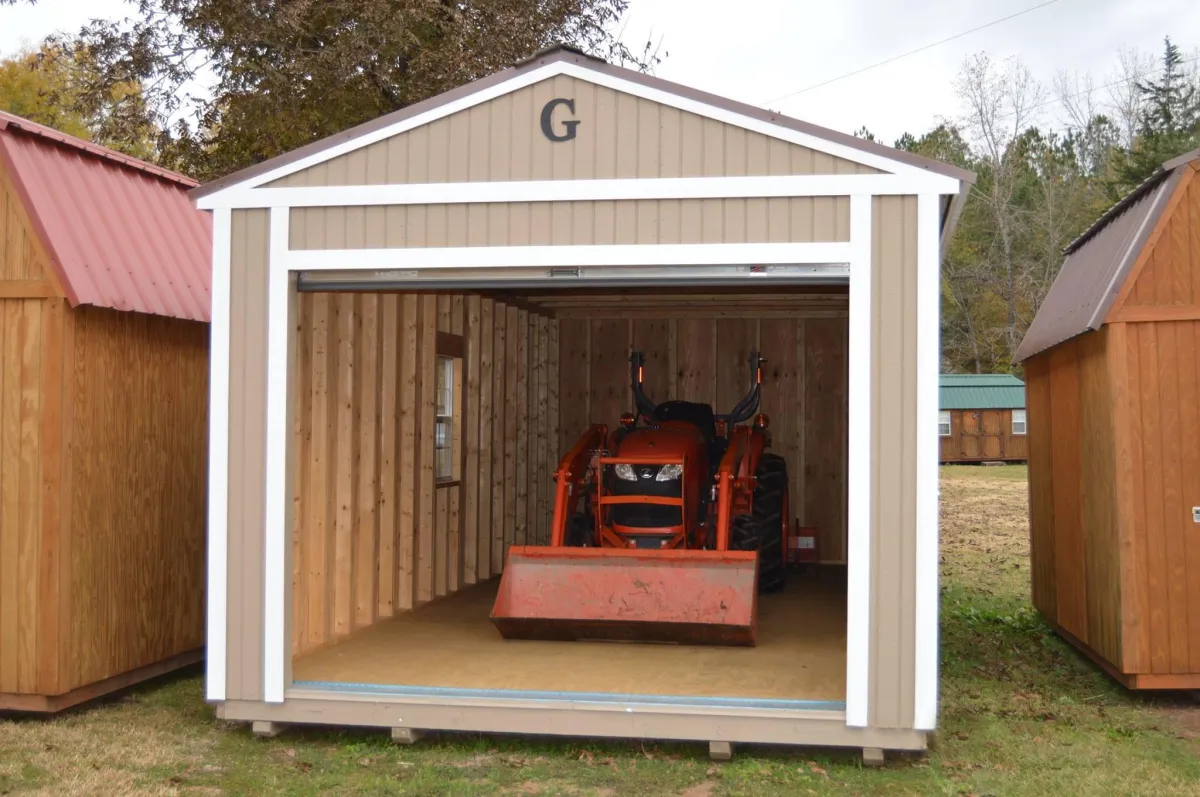 lofted barn garage in Big Spring, TX